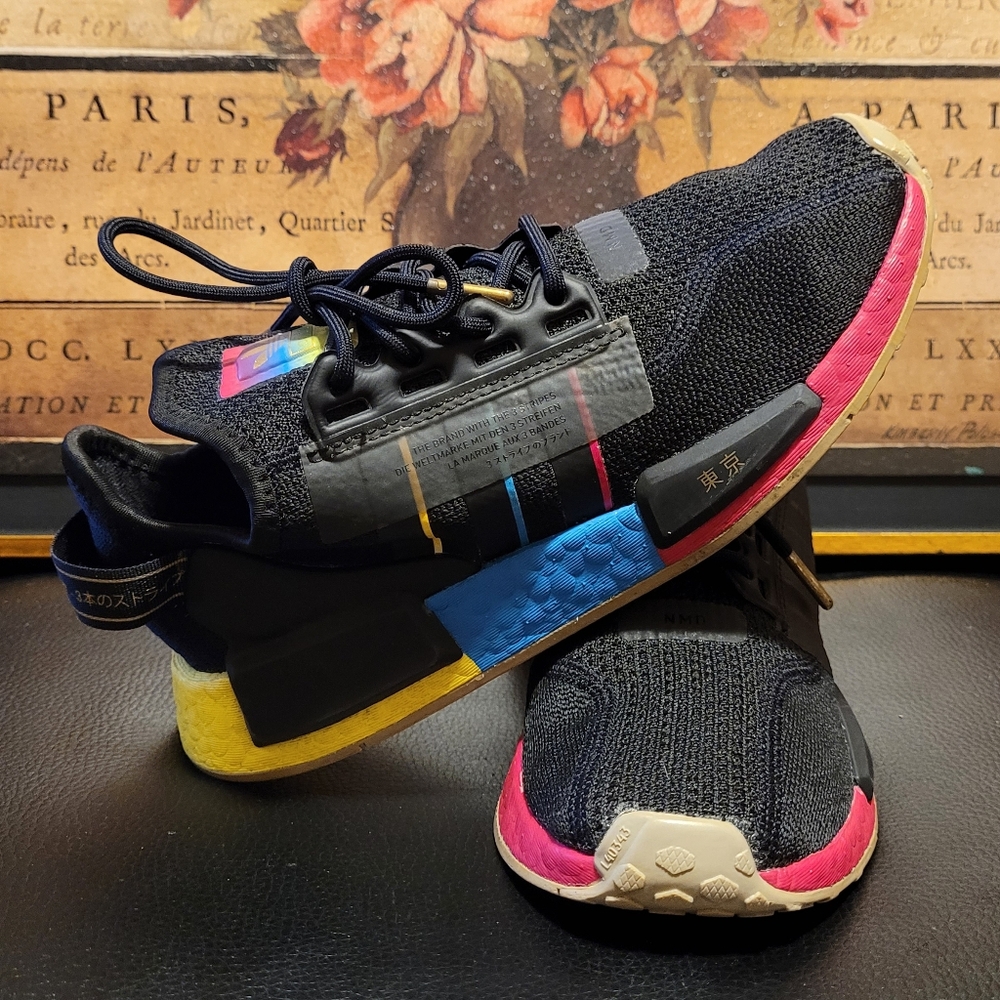 Mens Adidas NMD R1 V2 Tokyo Nights